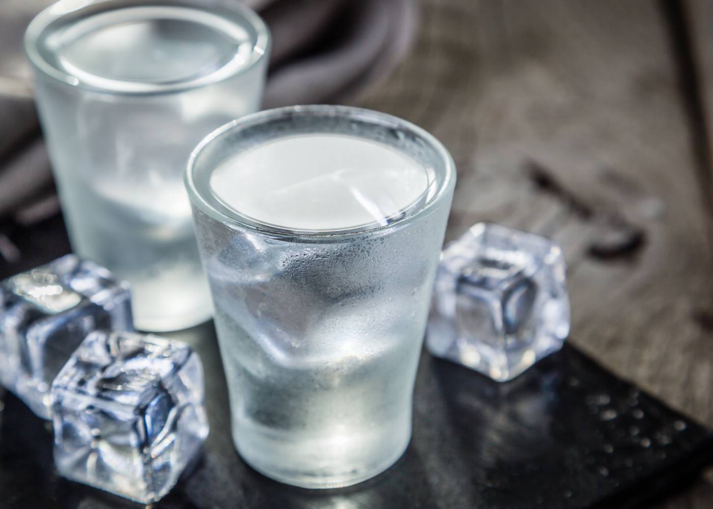 Wódka w kieliszkach